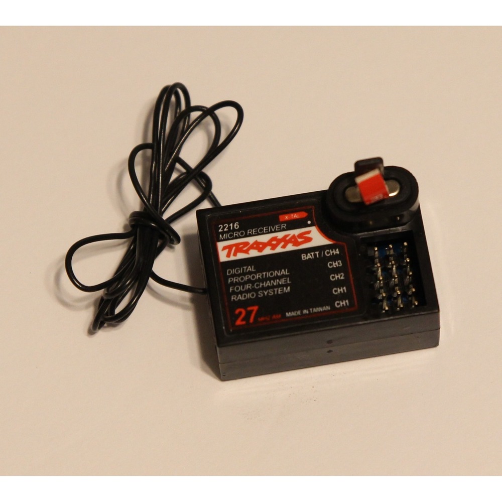 Vintage Traxxas Receiver 4Ch 27 MHz AM No. 2216 With Red Crystal Pre-owned  A1